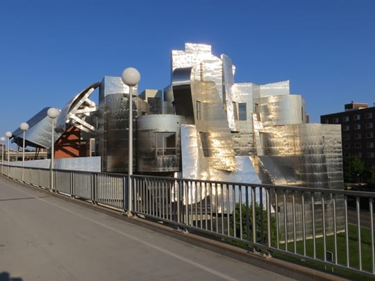 The Weisman Art Museum by architect Frank Gehry - Minneapolis, MN