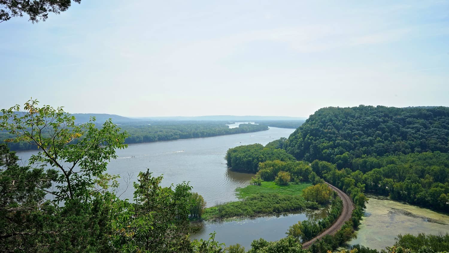 Pet Friendly Effigy Mounds National Monument In Iowa