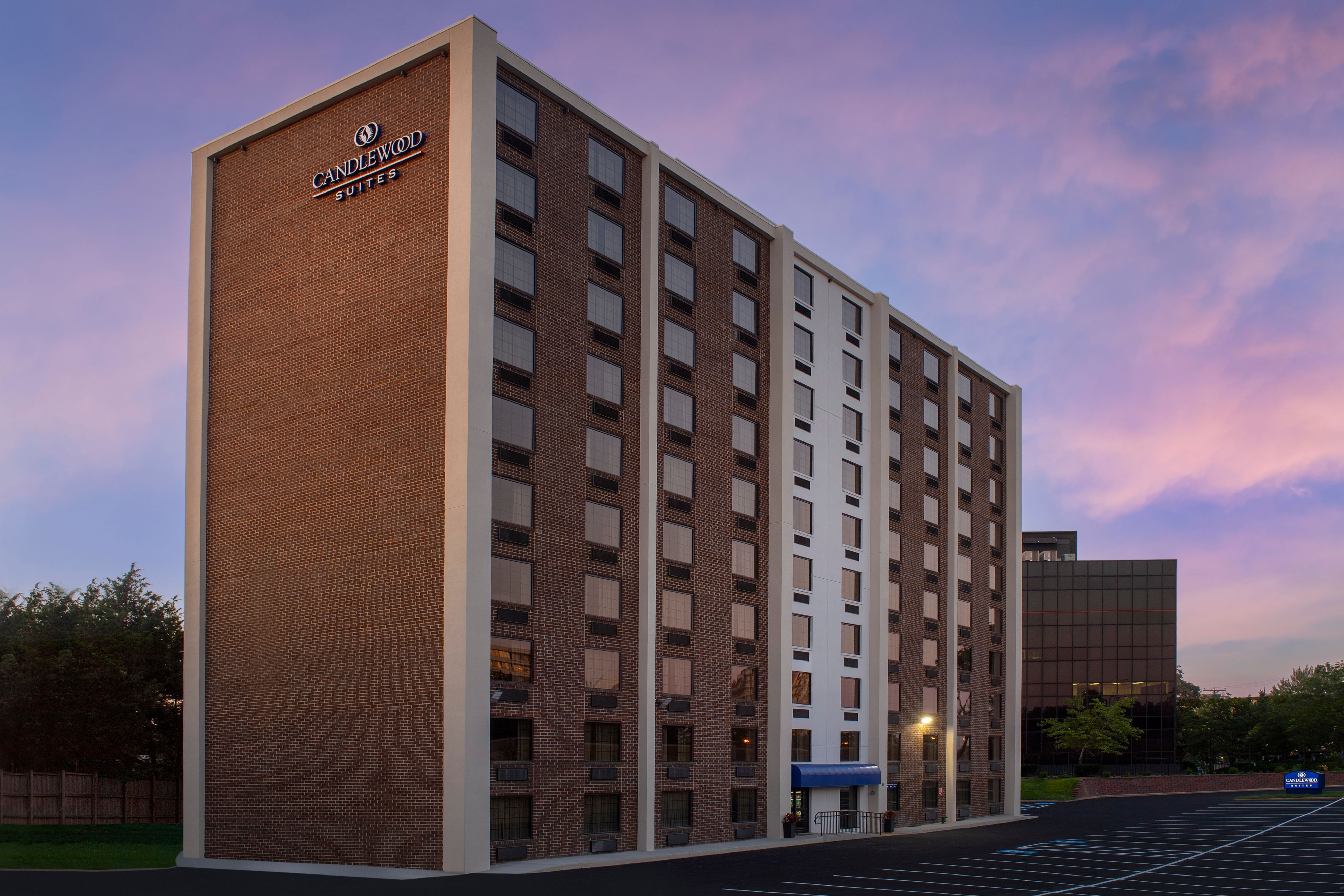 candlewood-suites-alexandria-5599516423-original.jpg