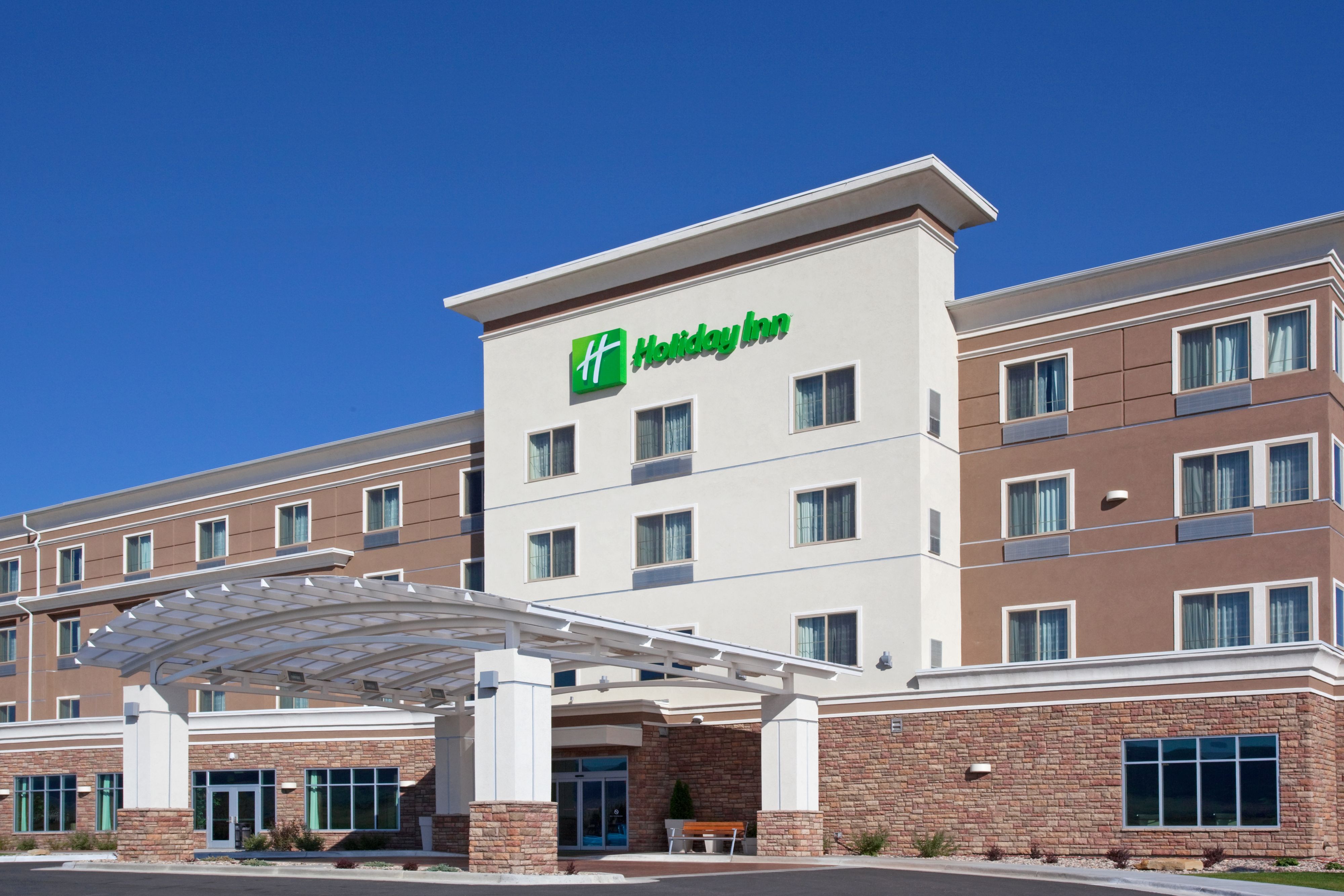 holiday-inn-casper-2533170871-original.jpg