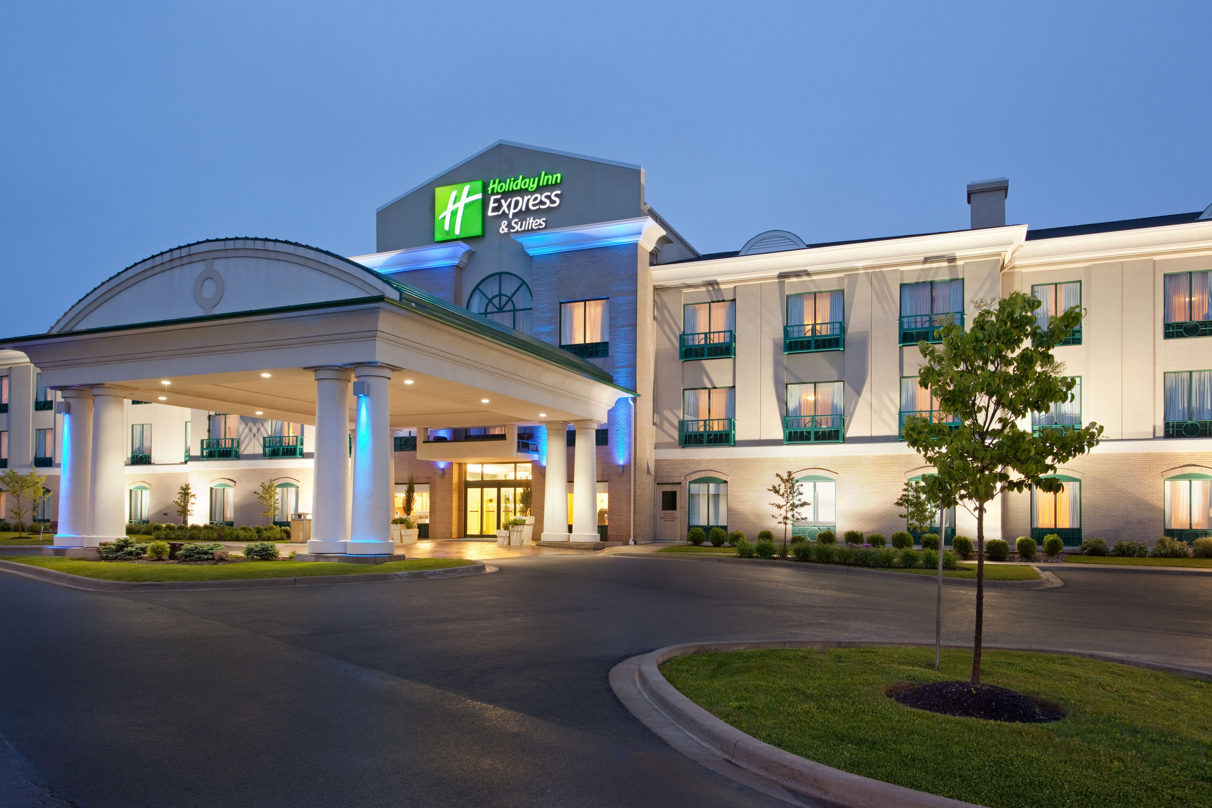 holiday-inn-express-and-suites-dieppe-2532238102-original.jpg