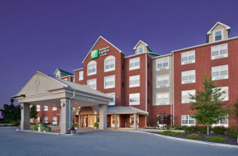 holiday-inn-express-and-suites-ofallon-2531605255-original.jpg