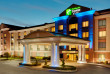 holiday-inn-express-and-suites-warwick-4320156904-original.jpg