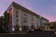 holiday-inn-express-lawrence-5239933627-original.jpg